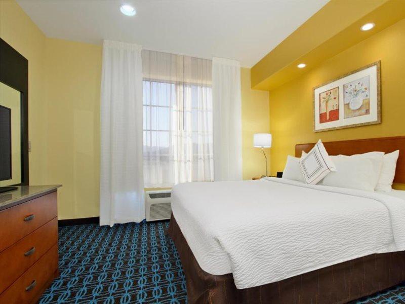Hotel & By Marriott Napa Valley Area Fairfield