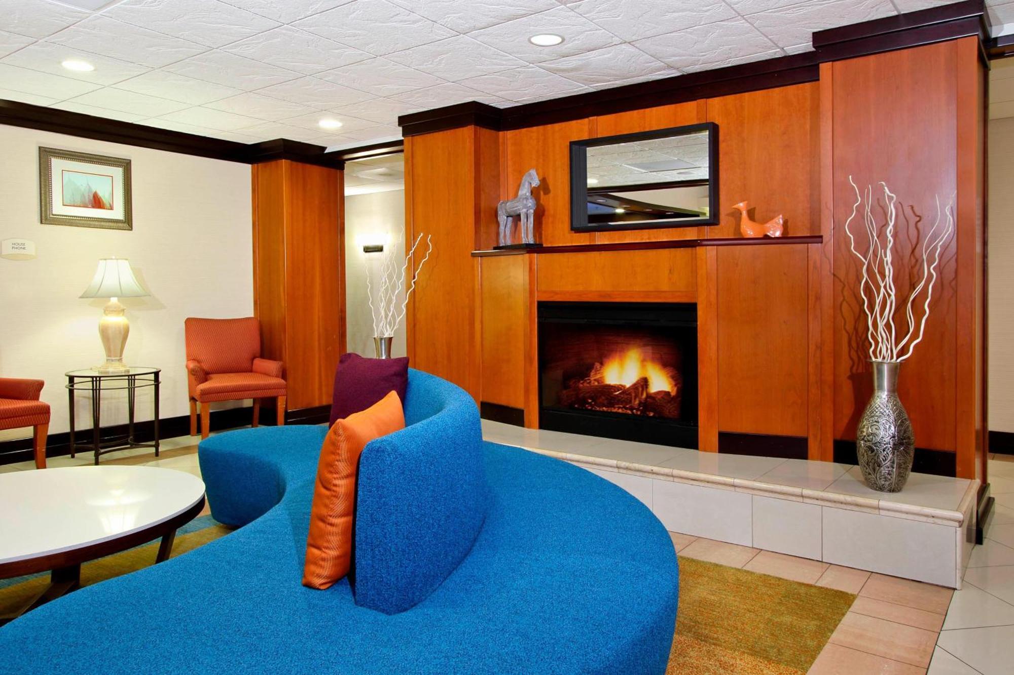 & By Marriott Napa Valley Area Hotel 3*